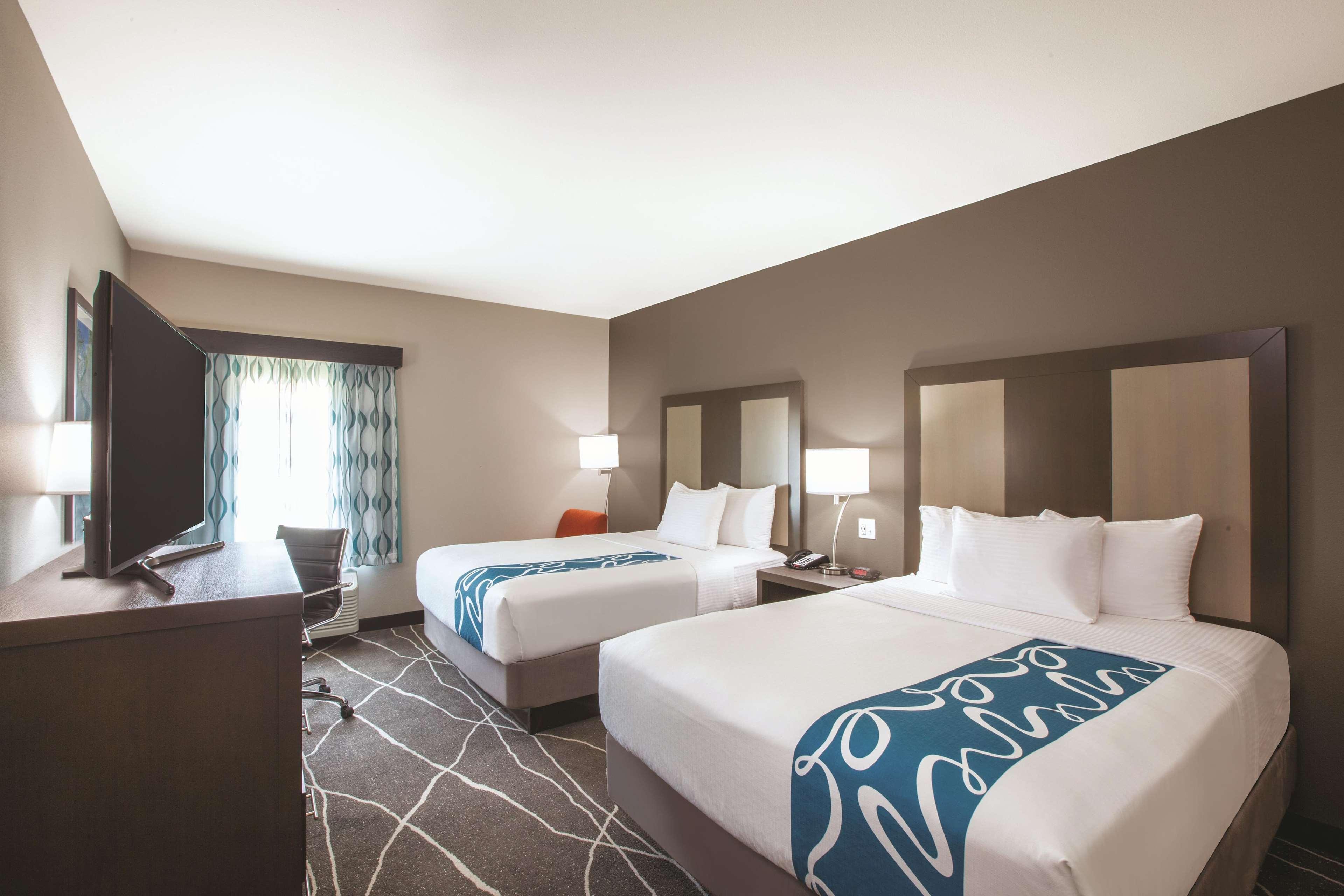 La Quinta By Wyndham Tulsa Broken Arrow Hotel Exterior photo